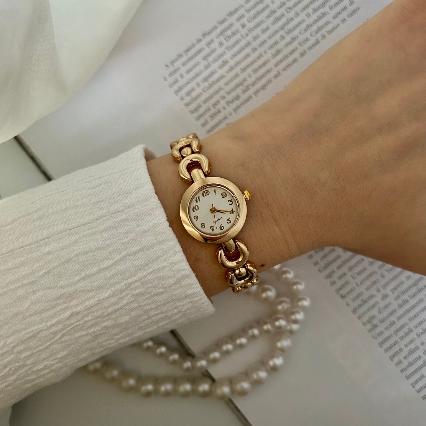 Crois | Gold Watch