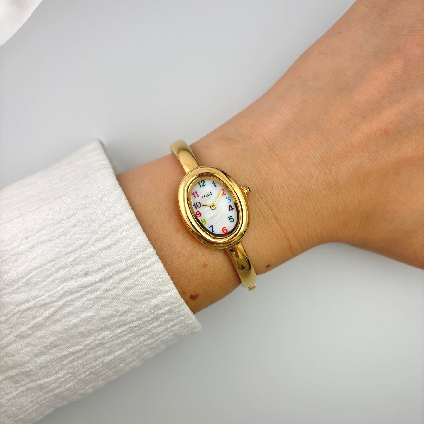 LUNARE GOLD