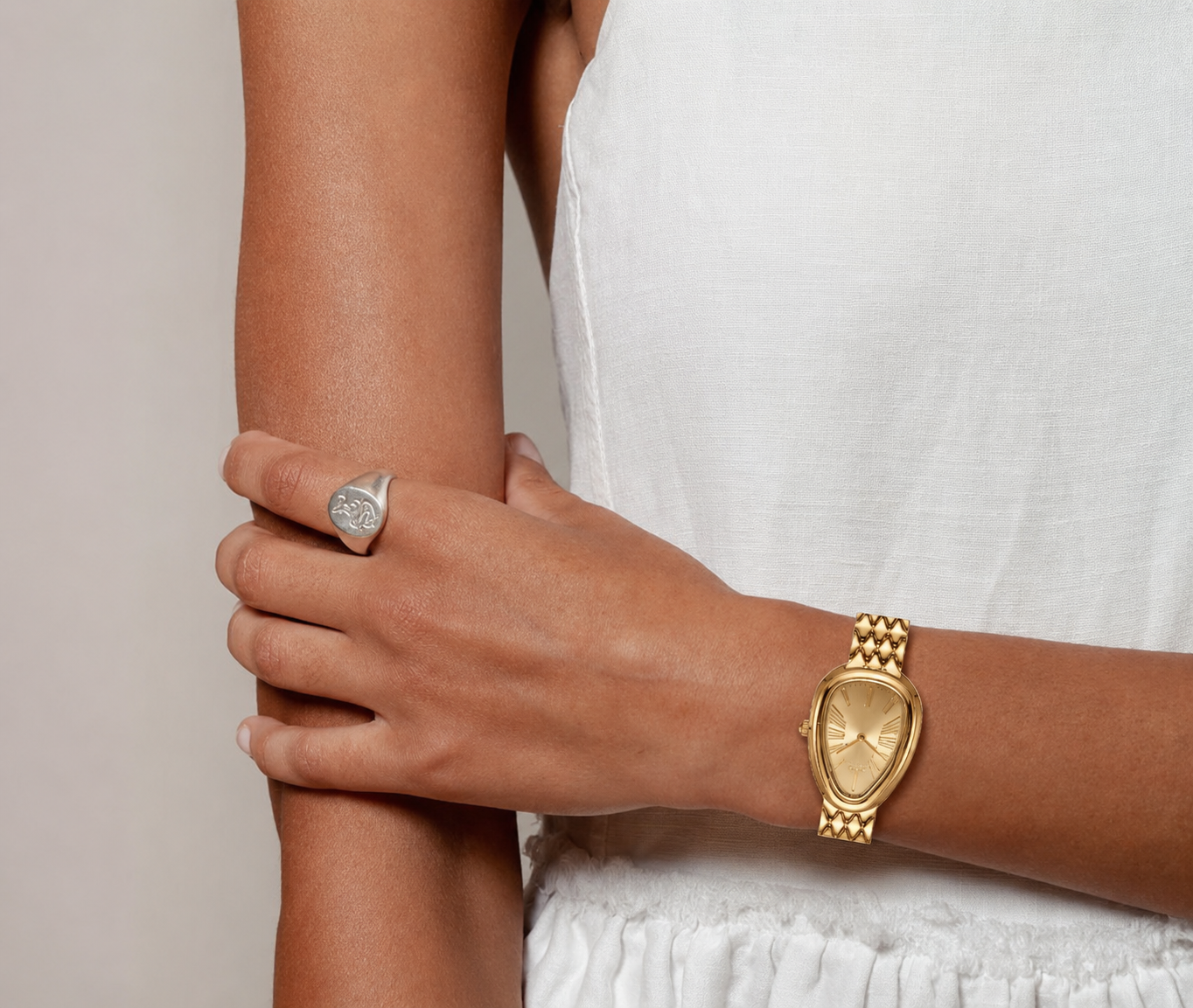 AURELIA GOLD