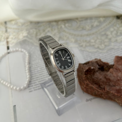 Jelly - Silver | Black Oval Vintage Watch