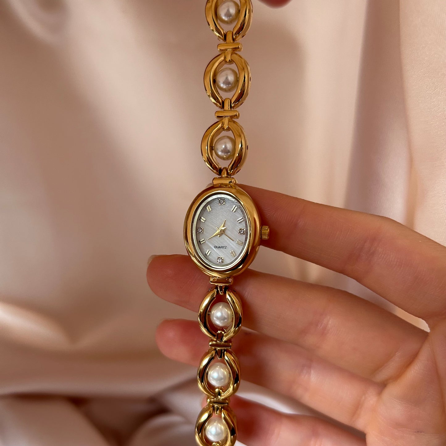 Jady - Gold Pearl Watch